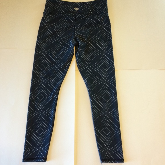 Maurices Pants - Maurices In Motion Athletic Leggings Navy Blue Size Medium